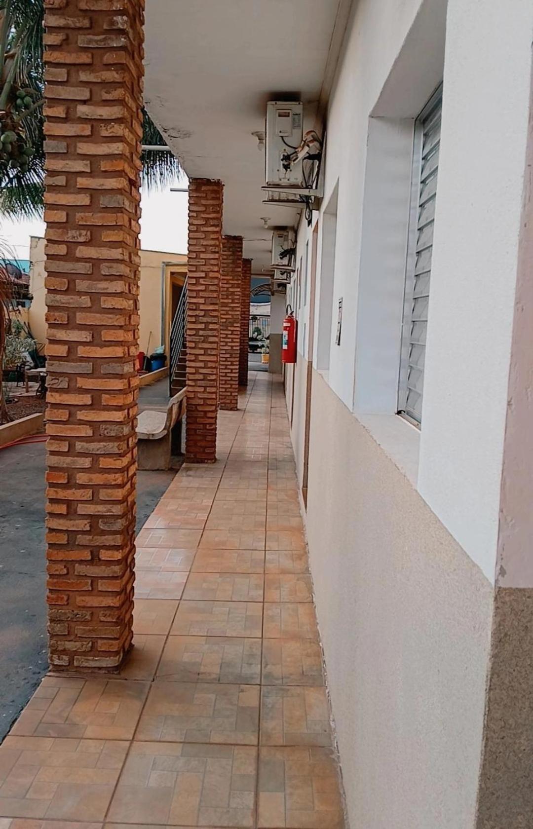 Pousada Girassol Da Li Olimpia Exterior photo